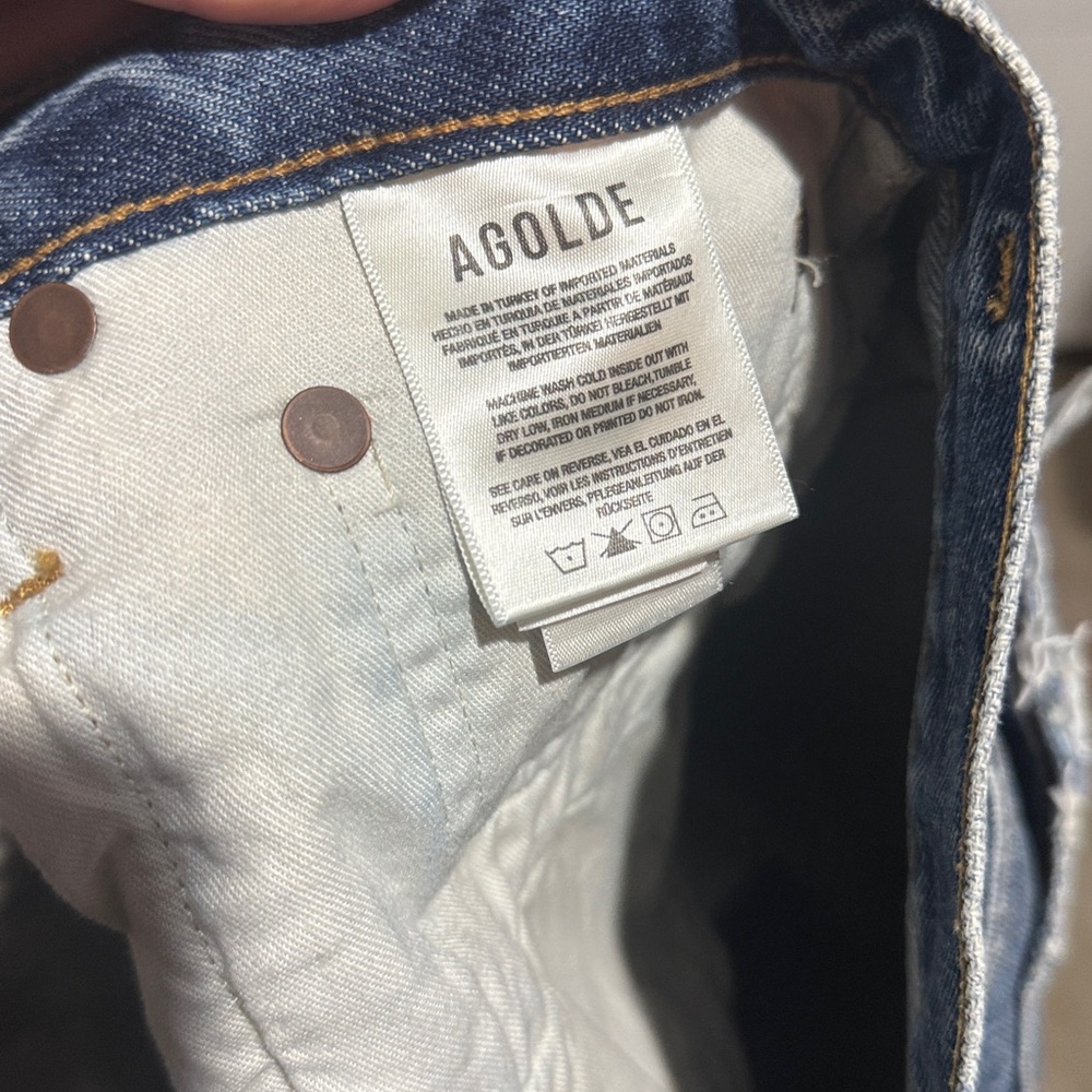 Agolde Riley Denim Short - Picture 3 of 4